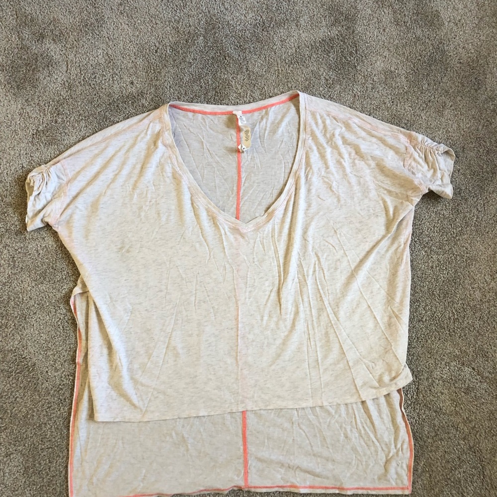Lululemon workout T-shirt